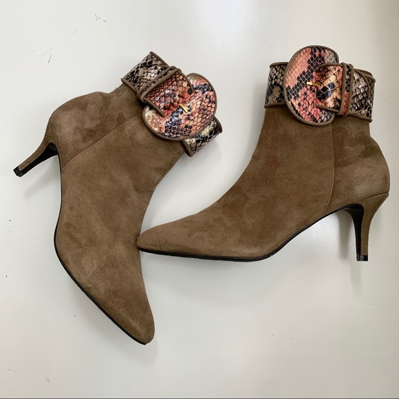 J RENEE BOYCE POINTY NUDE BOOTIES - Picture 2 of 16